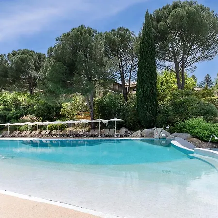 Parco vacanze Village Pierre & Le Rouret 3*