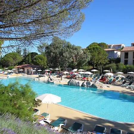 Village Pierre & Le Rouret 3*